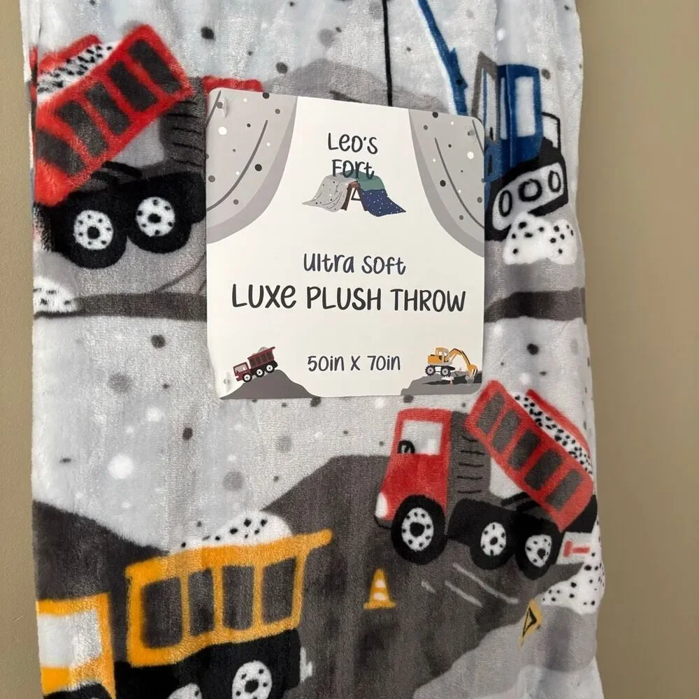 Leo’s Fort Grey Construction Crane Dump Truck Backhoe Loader Blanket 50 x 70 in